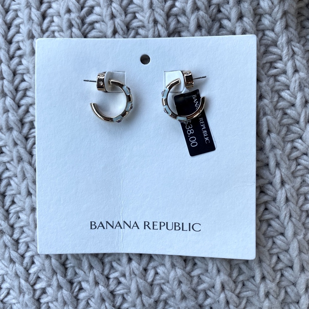Banana Republic earrings